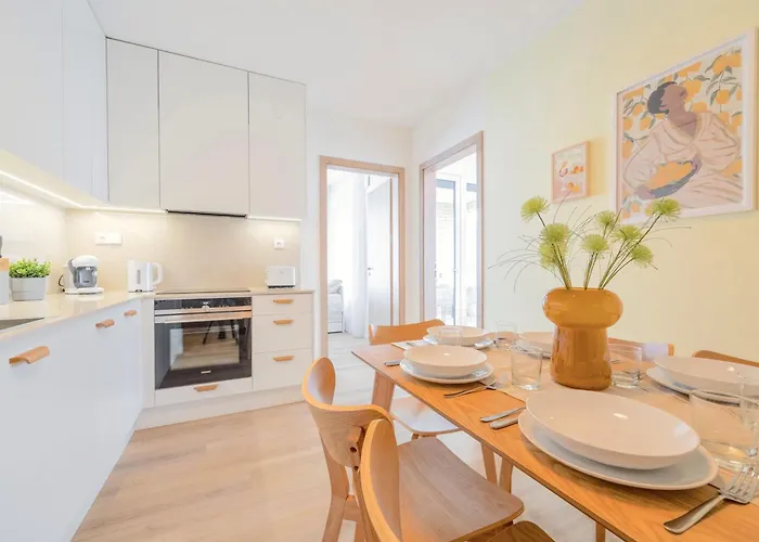 Appartamento Bright 2br - 4th Floor, Balcony, Free Parking By Gravity